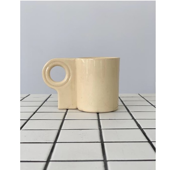 Home Union Set of 2 cream handmade ceramic mugs - Picture 2 of 9